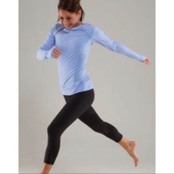 Lululemon Full Tilt Long Sleeve Pullover Top - Picture 11 of 11